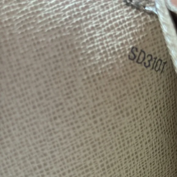 Louis‎ Vuitton Damier Azur SarahWallet White women’s - Picture 12 of 15